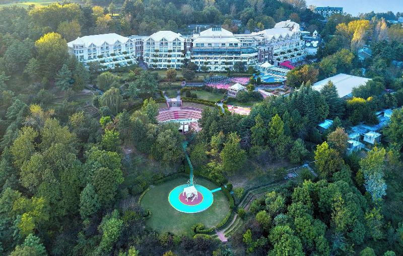 Pearl Continental Bhurban image
