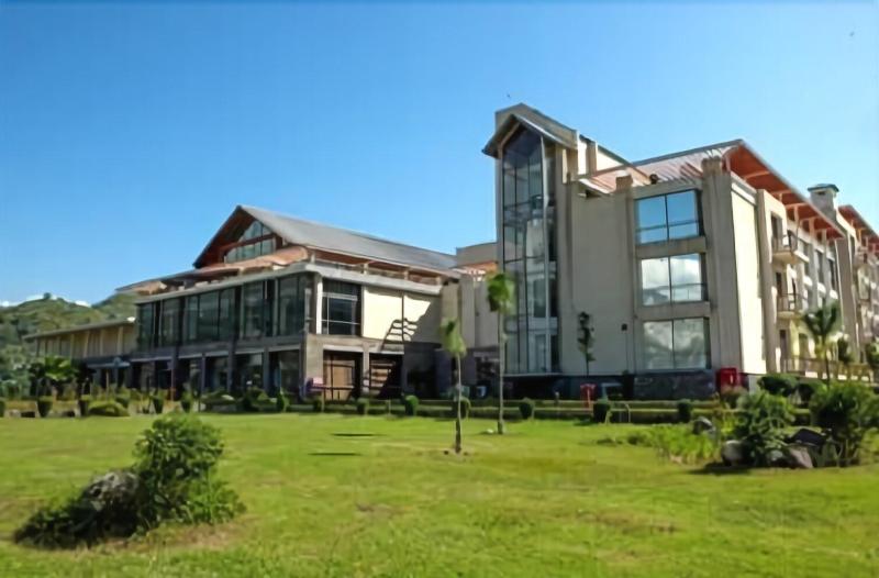 Pearl Continental Hotel Muzaffarabad photo 5