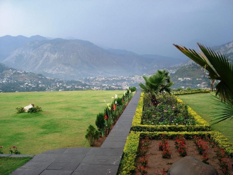 Pearl Continental Hotel Muzaffarabad image