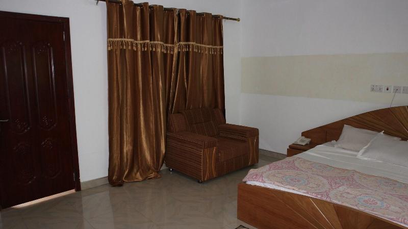 Pioneer Guest Lodge image