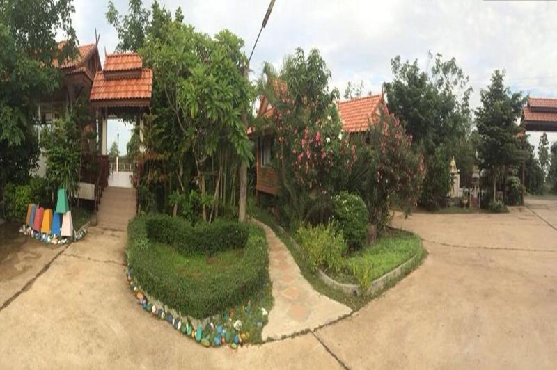 Plaifah Resort Ubon image