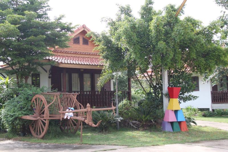 Plaifah Resort Ubon image