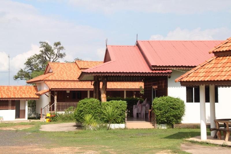 Plaifah Resort Ubon image