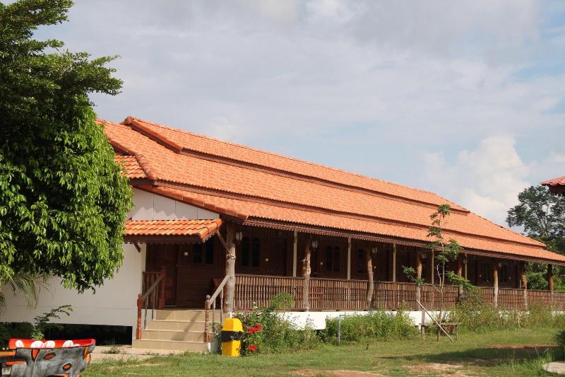 Plaifah Resort Ubon image