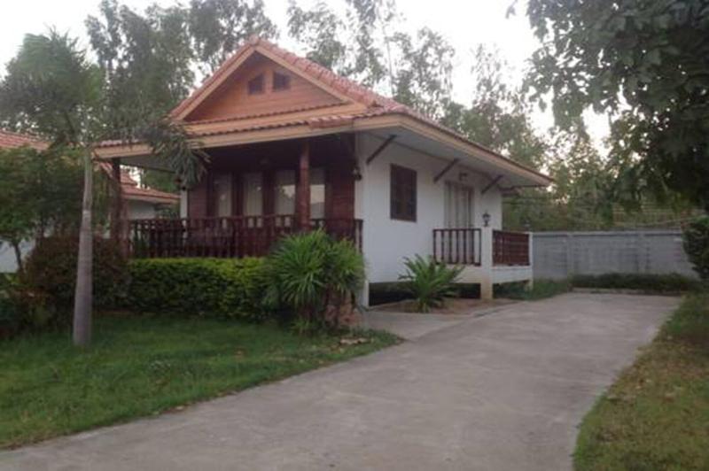 Plaifah Resort Ubon image