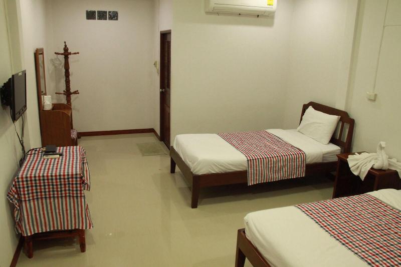 Plaifah Resort Ubon image