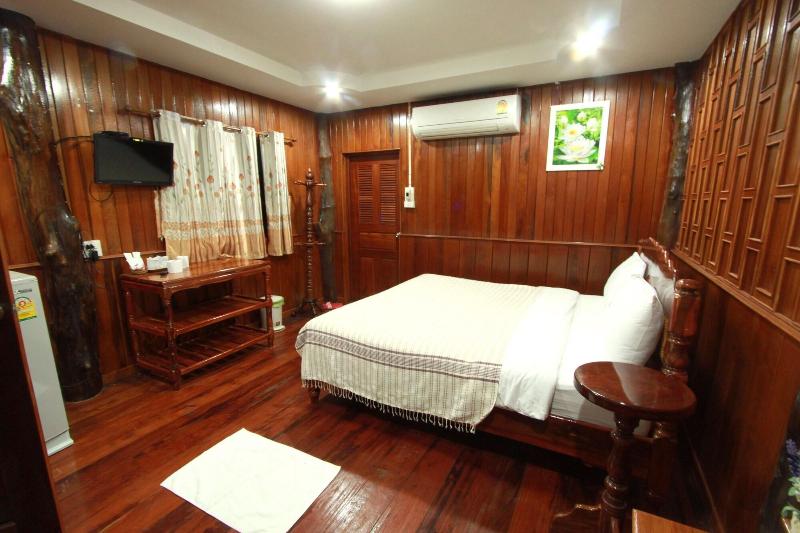Plaifah Resort Ubon image