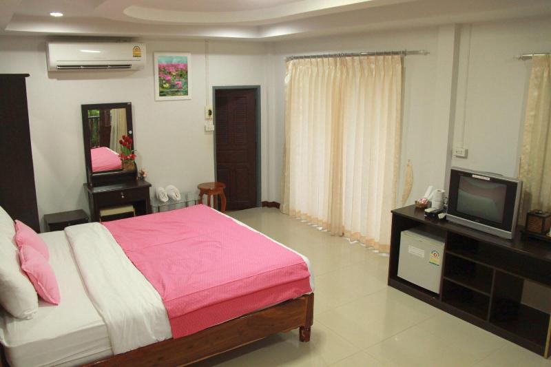 Plaifah Resort Ubon image