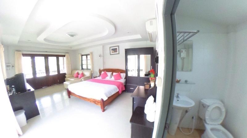 Plaifah Resort Ubon image