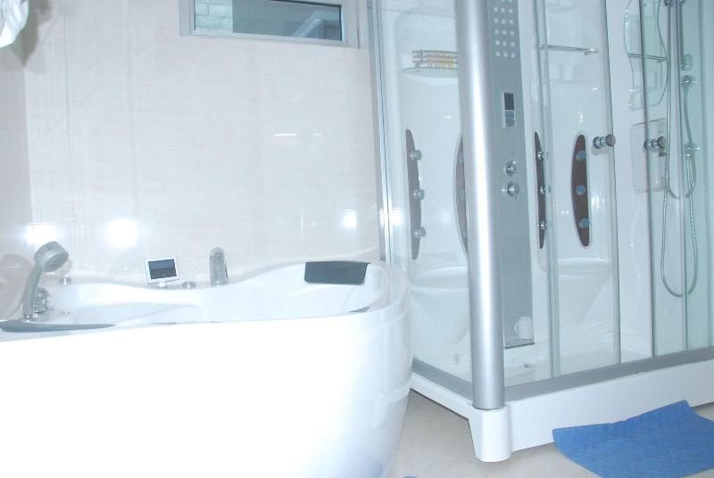 Planet Hotel image