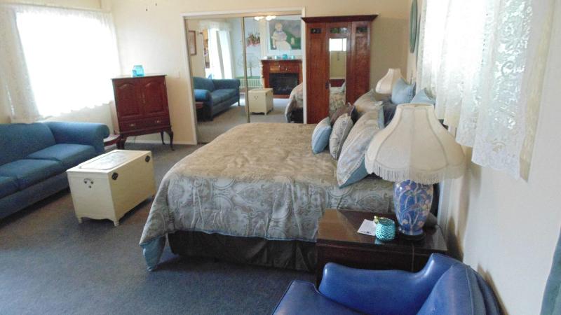 Plantation Bed & Breakfast image