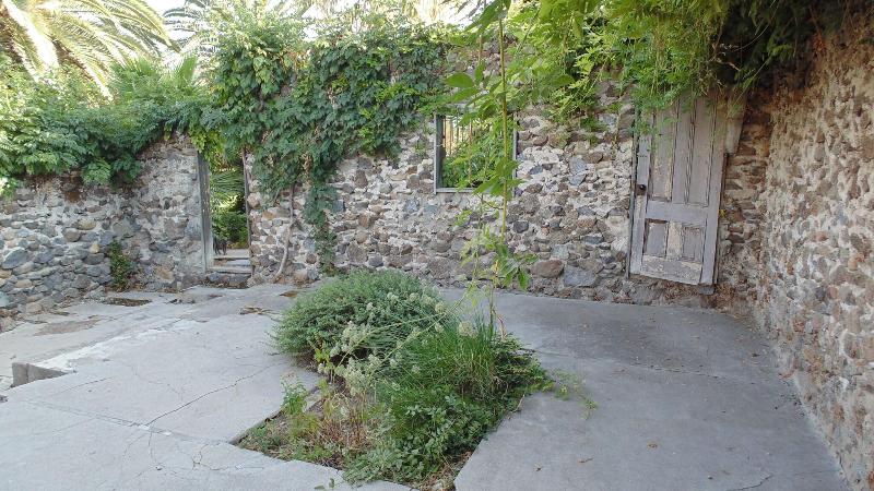 Plantation Bed & Breakfast image