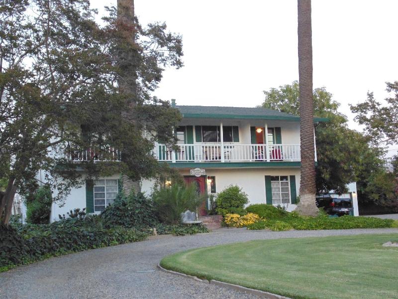 Plantation Bed & Breakfast image