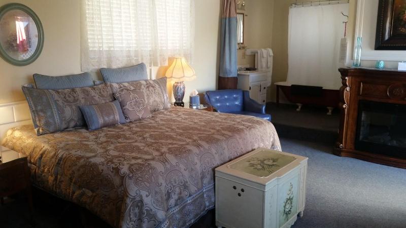 Plantation Bed & Breakfast image