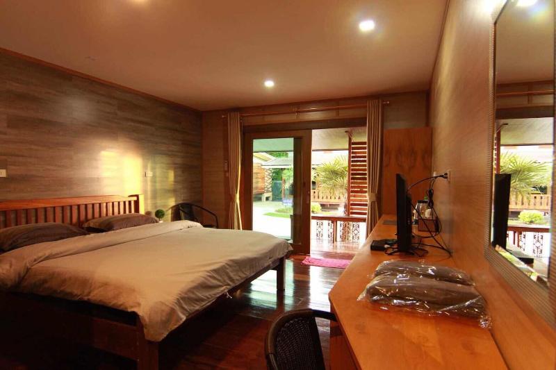 Pobruk Resort image 3