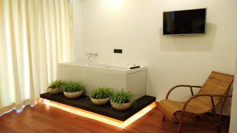 Polo Orchid Resort Cherrapunjee image