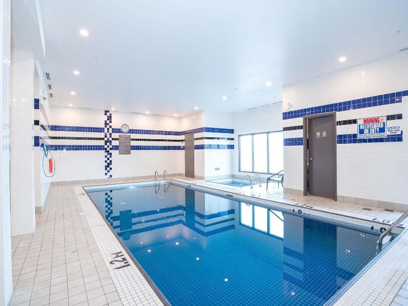 Sandman Signature Calgary Airport Hotel image