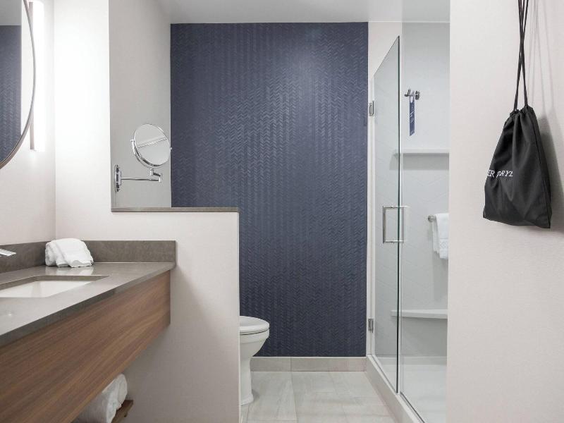 Fairfield Inn & Suites by Marriott San Jose North/ image