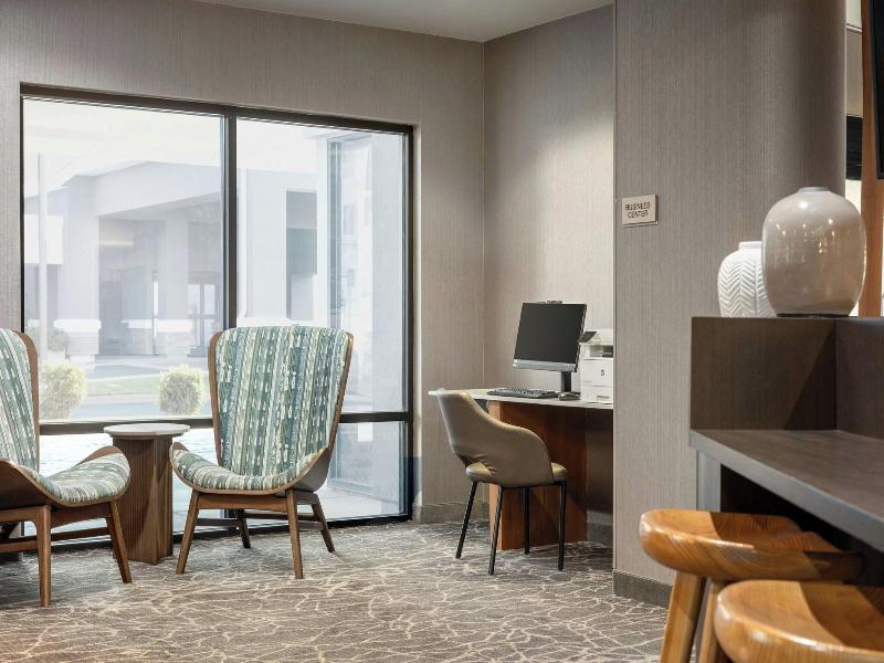 Springhill Suites By Marriott Fresno