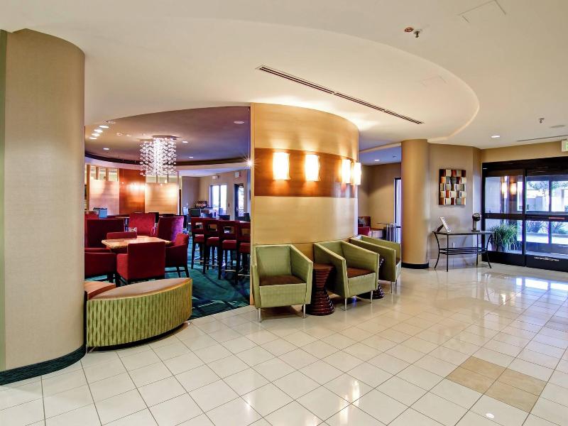 Springhill Suites By Marriott Fresno