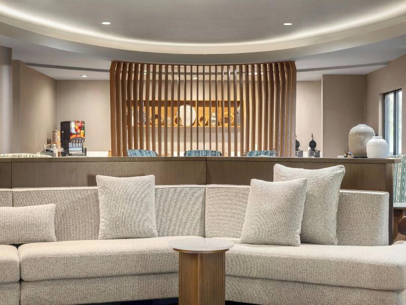 Springhill Suites By Marriott Fresno
