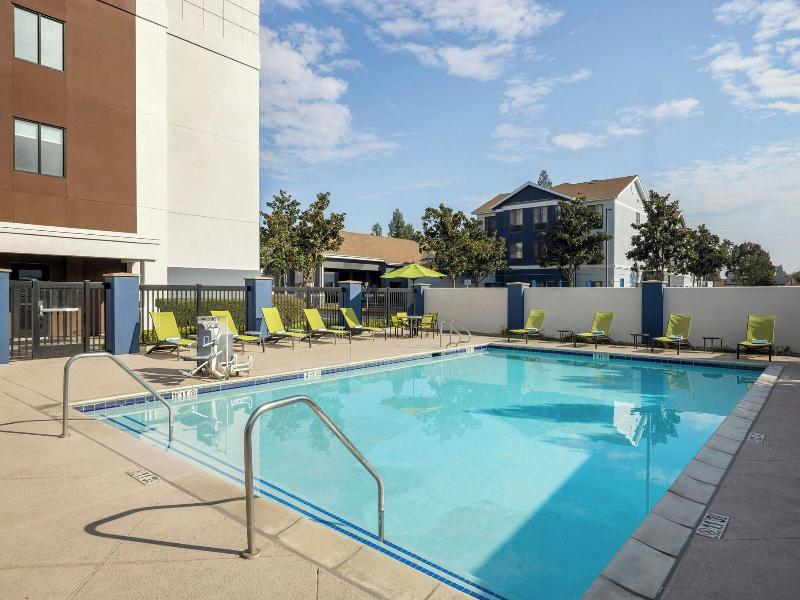 Springhill Suites By Marriott Fresno