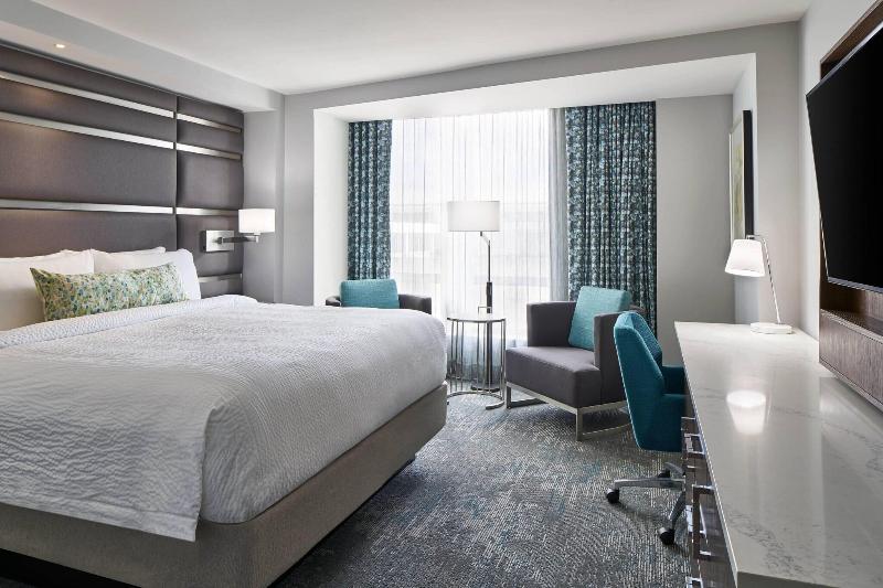 Courtyard by Marriott Washington Downtown/Conventi image