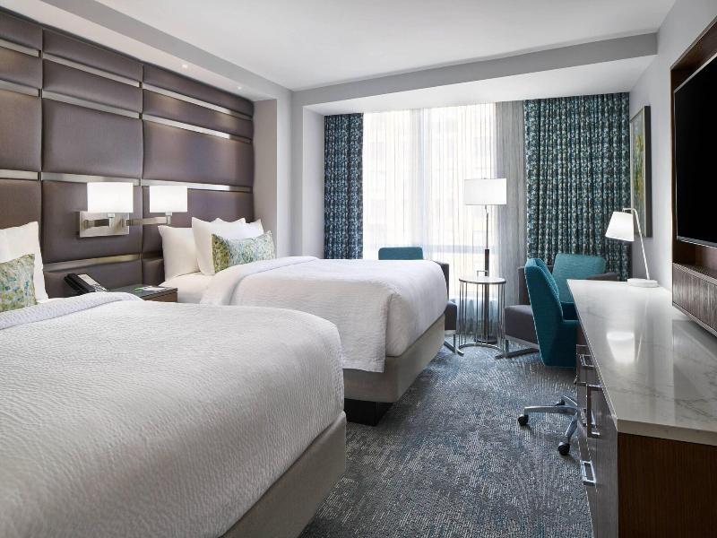 Courtyard by Marriott Washington Downtown/Conventi image