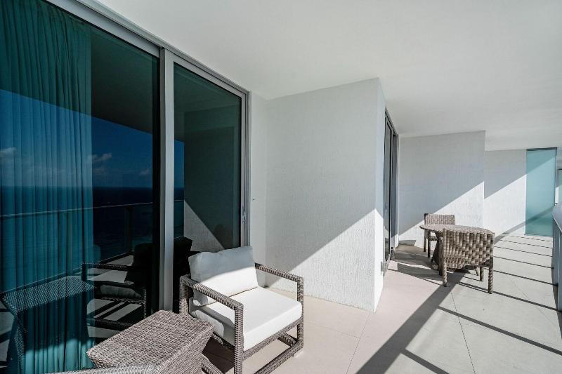 Hyde Beach Resort Rentals image