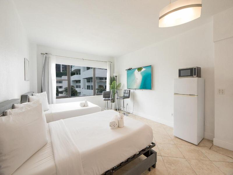 Casablanca Miami Beach image