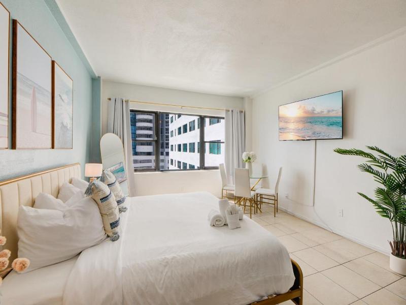 Casablanca Miami Beach image