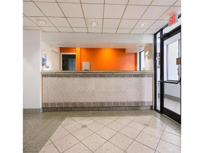 Motel 6 Newnan, Ga image