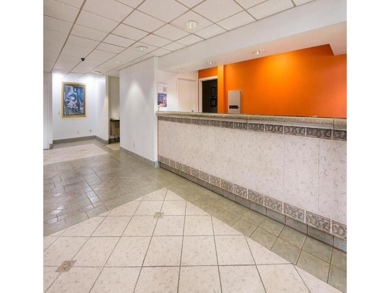 Motel 6 Newnan, Ga image