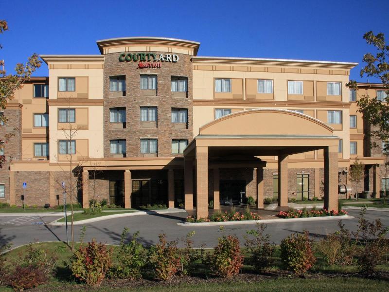 Courtyard Des Moines West/Jordan Creek