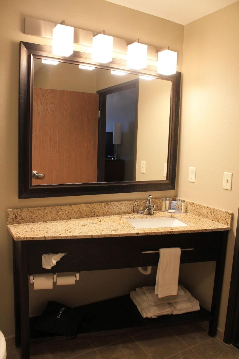 Brookstone Lodge & Suites (Emmetsburg) image 10