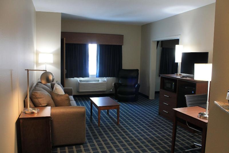 Brookstone Lodge & Suites (Emmetsburg) image 4