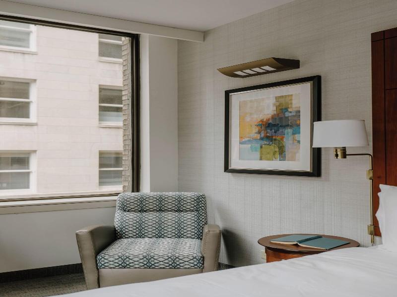 Central Loop Hotel image