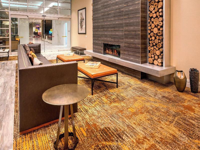 Residence Inn by Marriott Kansas City Downtown/ Co
