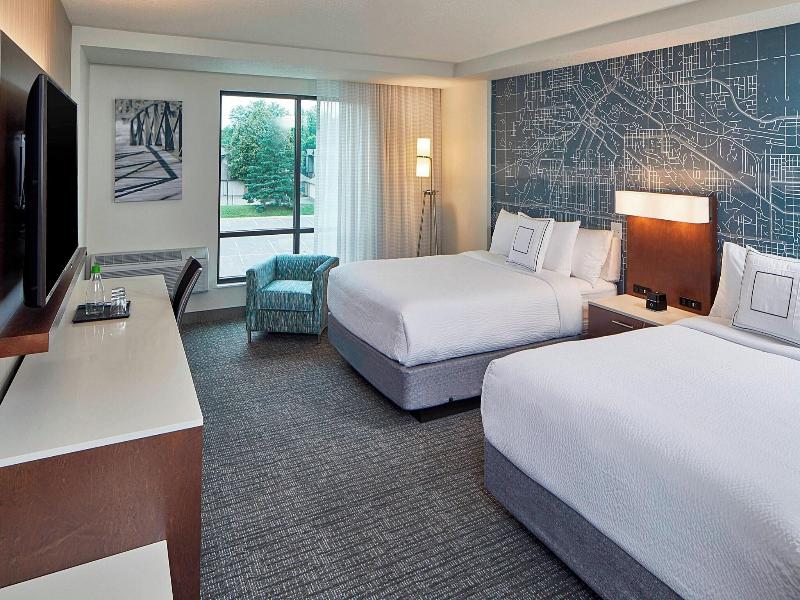 Courtyard By Marriott Minneapolis West — photo 40