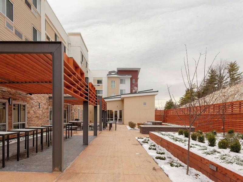 Courtyard by Marriott St. Louis West County image