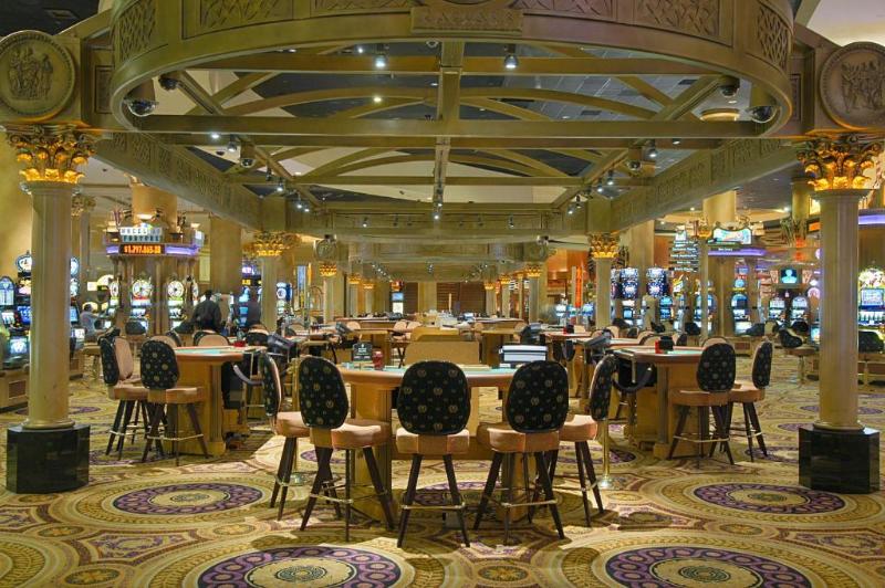 Caesars Suites At Caesars Palace image