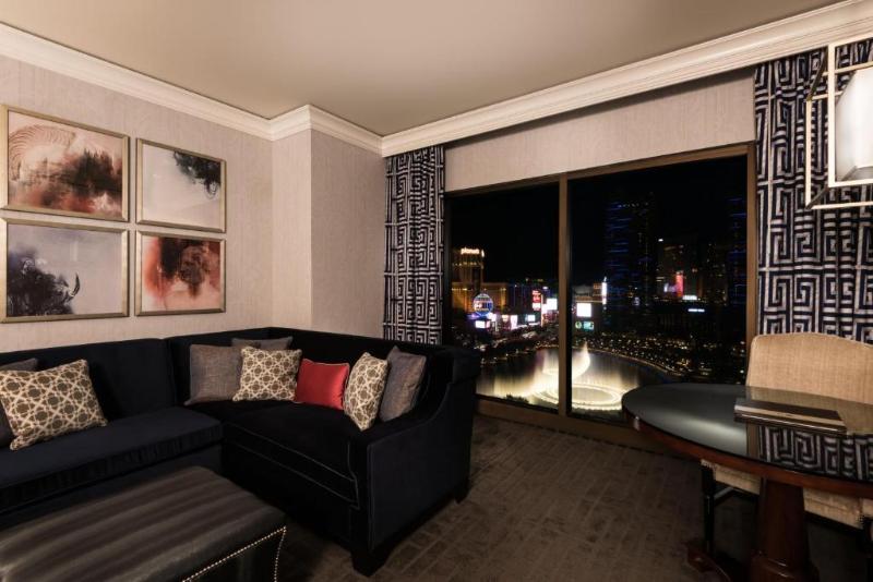 Caesars Suites At Caesars Palace image
