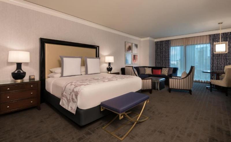 Caesars Suites At Caesars Palace image