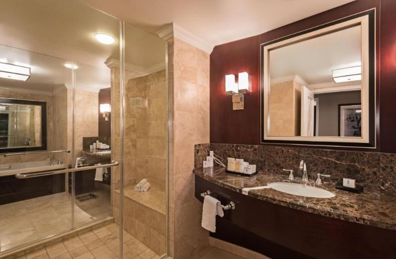 Caesars Suites At Caesars Palace image
