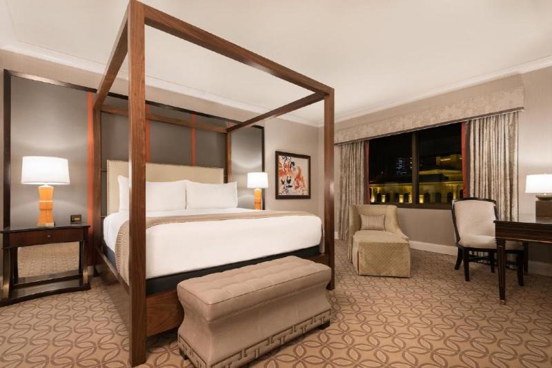 Caesars Suites At Caesars Palace image