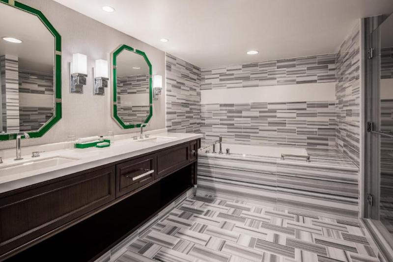 Caesars Suites At Caesars Palace image