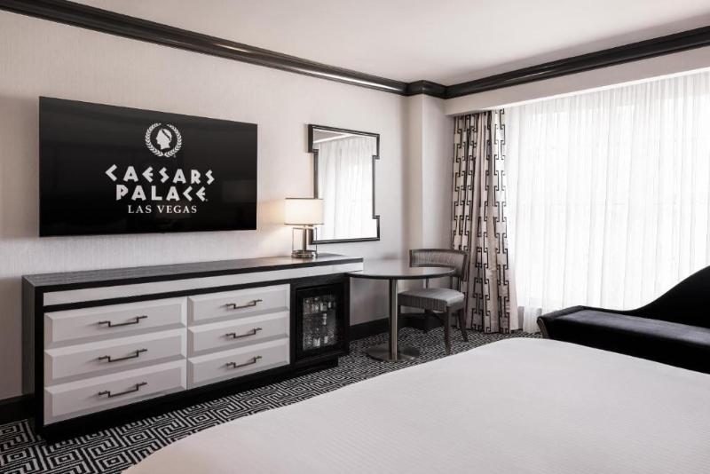 Caesars Suites At Caesars Palace image