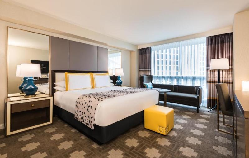 Caesars Suites At Caesars Palace image