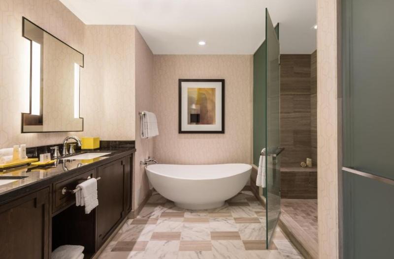 Caesars Suites At Caesars Palace image