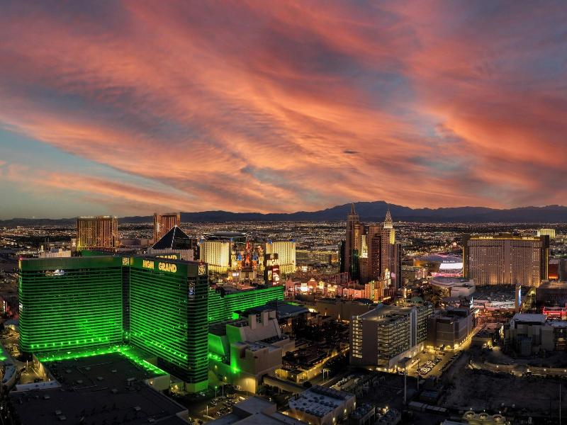 The Skylofts At Mgm Grand — exterior view